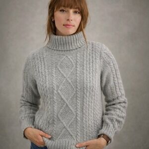 L.L.Bean Cable Knit Turtleneck Sweater M Petite Gray Merino Wool Blend